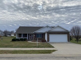 203 Eagles Landing Pkwy, Cameron, MO 64429