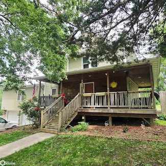 2007 7th Ave E, University Park, IA 52595