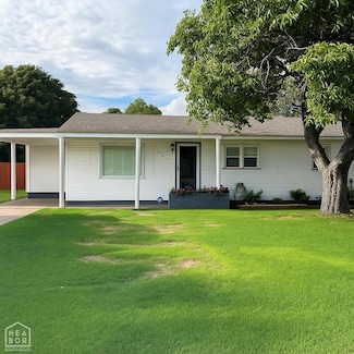1412 Eleanor St, Kennett, MO 63857