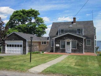 396 Seaview Ave, Swansea, MA 02777