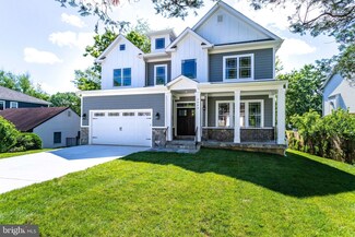 2043 Arch Dr, Falls Church, VA 22043