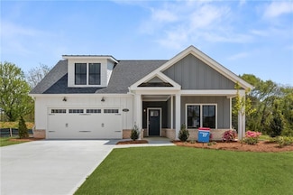 5210 Ginger Rose Ct, Cumming, GA 30028