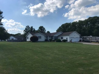 650 W Graham Ln, Washington, IN 47501