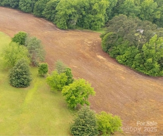 00 E Doc Garris Rd, Lancaster, SC 29720