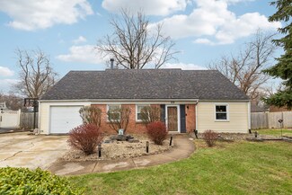 109 Stoneham Ct, Bolingbrook, IL 60440