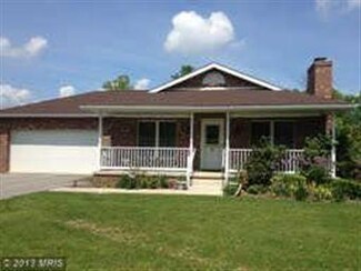10110 Cardinal Dr, Orrstown, PA 17244