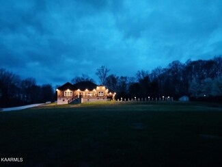 3539 McGhee Rd, Maryville, TN 37803