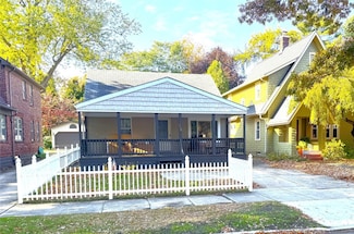 408 Shenley Dr, Erie, PA 16505