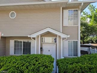23 Bentley Ct Unit 5923, Bedminster, NJ 07921