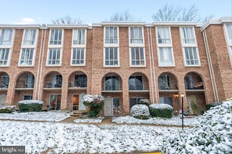 2609 Wagon Dr Unit 354, Alexandria, VA 22303