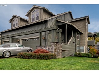 10316 SE Bristol Ct Unit 10316, Happy Valley, OR 97086