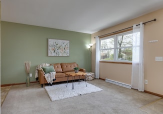 601 Kenward St, Madison, WI 53713