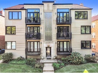 7524 Cromwell Dr Unit 2E, Saint Louis, MO 63105