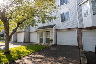 2843 Arboretum Blvd, Chanhassen, MN 55317