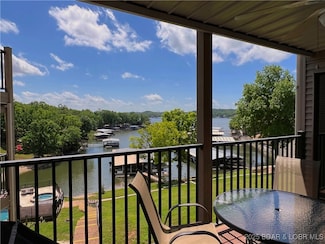 108 Robinwood Dr Unit 2A, Lake Ozark, MO 65049