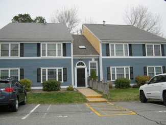 2 Englewood Dr Unit B4, Harwich, MA 02645