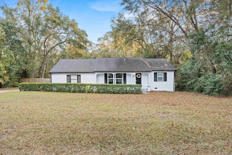 2121 Shady Oaks Dr, Tallahassee, FL 32303