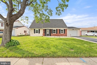 35 Mullshire Ln, Willingboro, NJ 08046