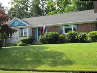 33 Zenith Dr, Worcester, MA 01602