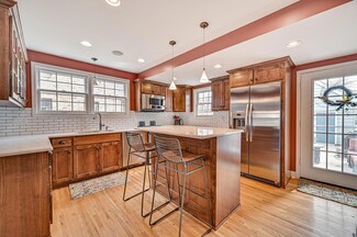 5633 10th Ave S, Minneapolis, MN 55417