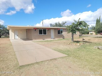 2123 N Aspen Ave, Huachuca City, AZ 85616