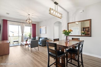 7990 Baymeadows Rd E Unit 913, Jacksonville, FL 32256