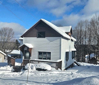 10354 N Wood St, Ramsay, MI 49959