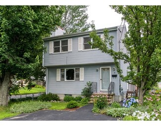 61 Hiawatha Ave, Waltham, MA 02451