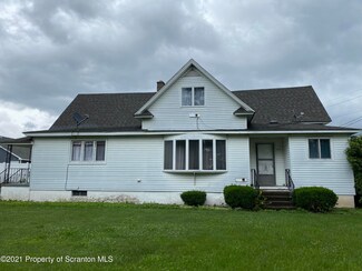 213 Milwaukee Ave, Old Forge, PA 18518