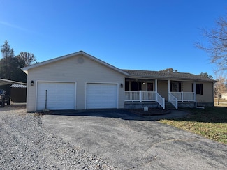 555 Beeny Ln, Manitou, KY 42436