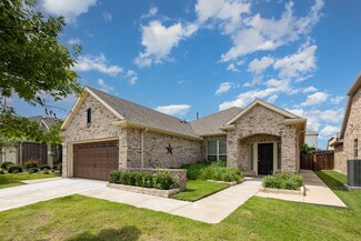 1572 Cedar Crest Dr, Forney, TX 75126