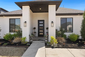 8416 NW 130th St, Oklahoma City, OK 73142