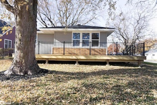 202 8th Ave, Sully, IA 50251