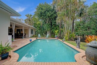 560 SW 62nd Ave, Plantation, FL 33317