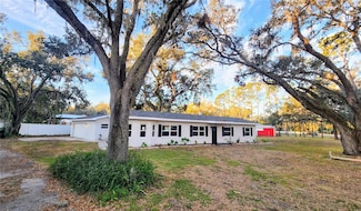 3720 Willis Rd, Mulberry, FL 33860