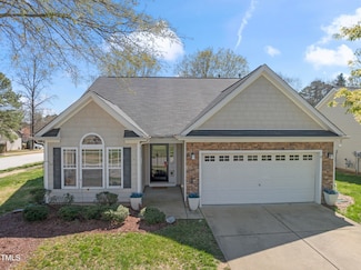 832 Cabin Branch Dr, Fuquay Varina, NC 27526