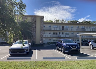 4480 Ironwood Cir Unit 218A, Bradenton, FL 34209