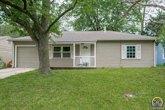3413 SW Kirklawn Ave, Topeka, KS 66611