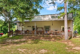 300 Gray Rd, Trout, LA 71371