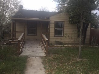 2009 Sherman St, Corpus Christi, TX 78416