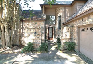 8018 Democracy Ct, Spring, TX 77379