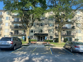 5506 Lincoln Ave Unit A211, Morton Grove, IL 60053