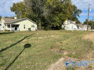 417 Mccullough Ave NE, Huntsville, AL 35801