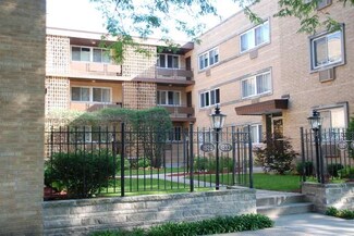 1929 Harrison St Unit 3E, Evanston, IL 60201