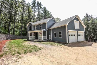 565 Coolidge Woods Rd, New Hampton, NH 03256