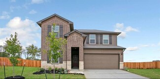 10317 NW 28th St, Yukon, OK 73099