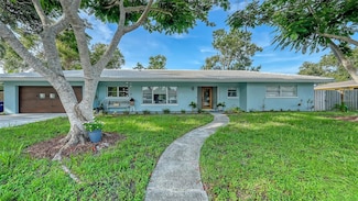 2932 Upper Tangelo Dr, Sarasota, FL 34239