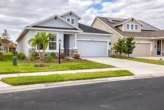 3819 Sunshine Pine Ave, Bradenton, FL 34203