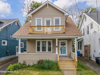 22 Fairlawn Ave, Albany, NY 12203
