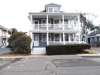 22 Lamoille Ave, Haverhill, MA 01835